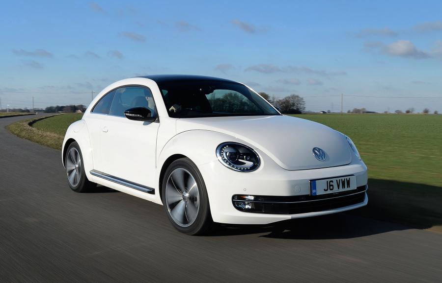  Volkswagen Beetle 2011 года  (UK) (фото 22 из 39)
